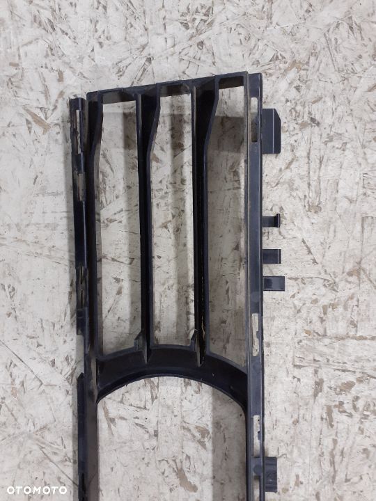 KRATKA ZDERZAKA ŚRODKOWA BMW G30 G31 51117385268 - 4