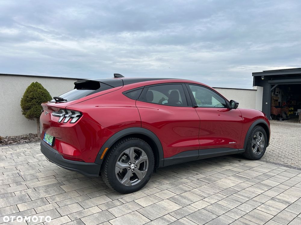 Ford Mustang Mach-E 73 kWh RWD - 12