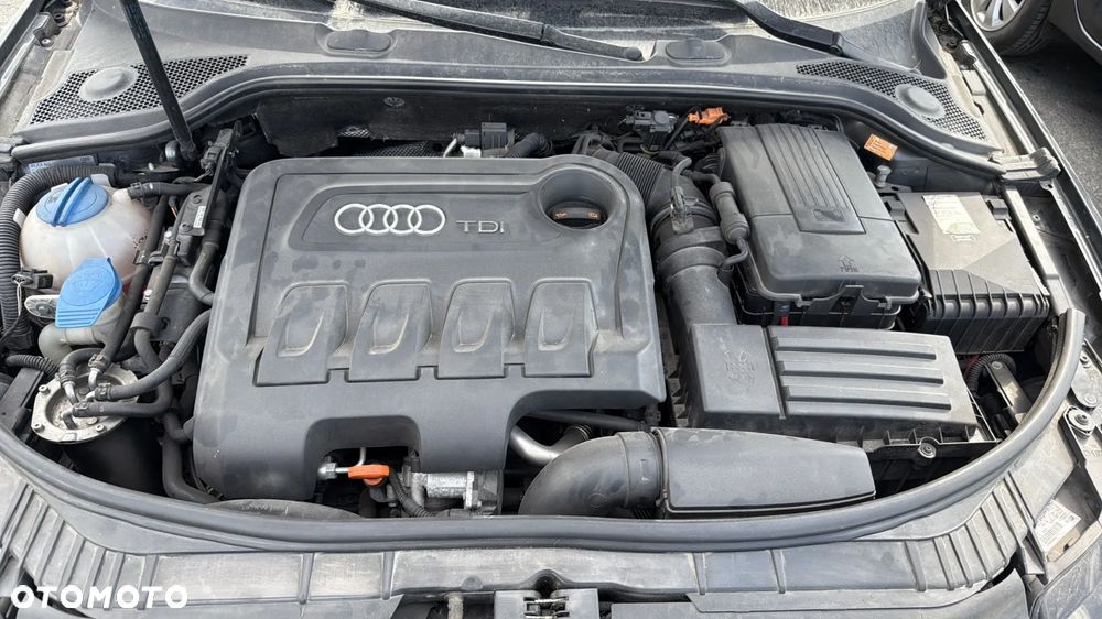 Audi A3 Sportback 2.0 TDI DPF S line Sportpaket - 13