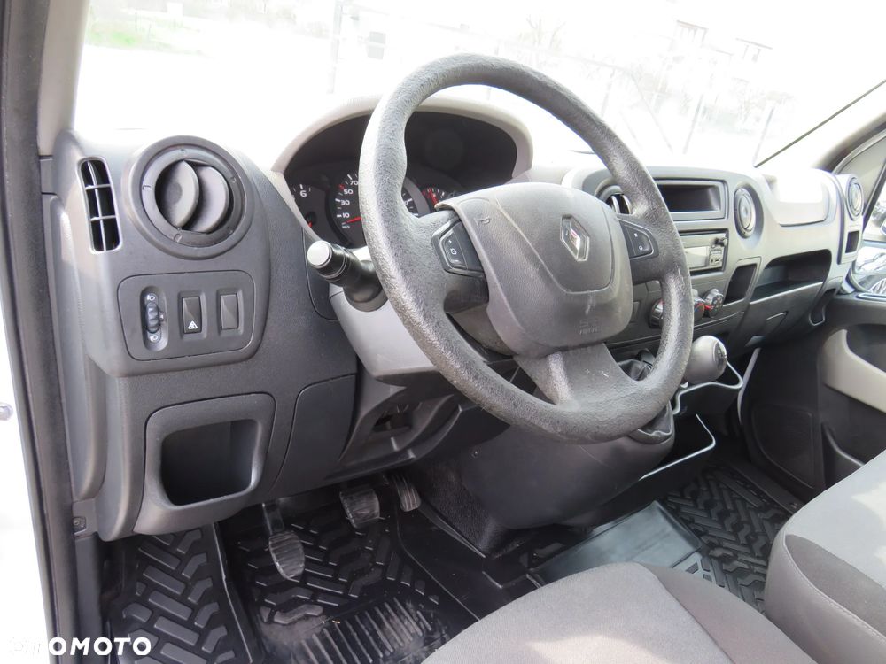 Renault Master L2H2 2.3dci 101Ps - 20