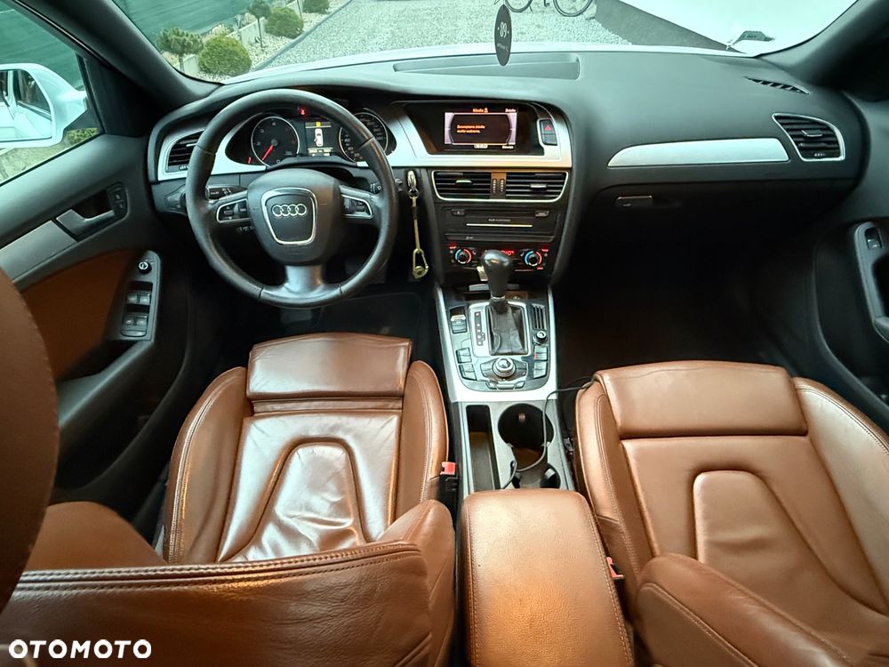 Audi A4 Avant 2.0 TDI Multitronic - 22