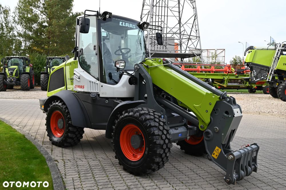 Claas TORION 738 T SINUS Stage V - 14
