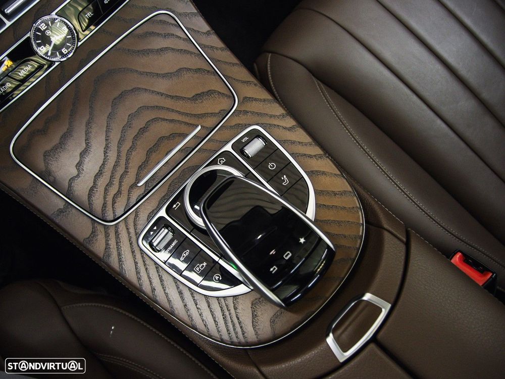 Mercedes-Benz E 220 d 4-Matic All Terrain Avantgarde + - 40
