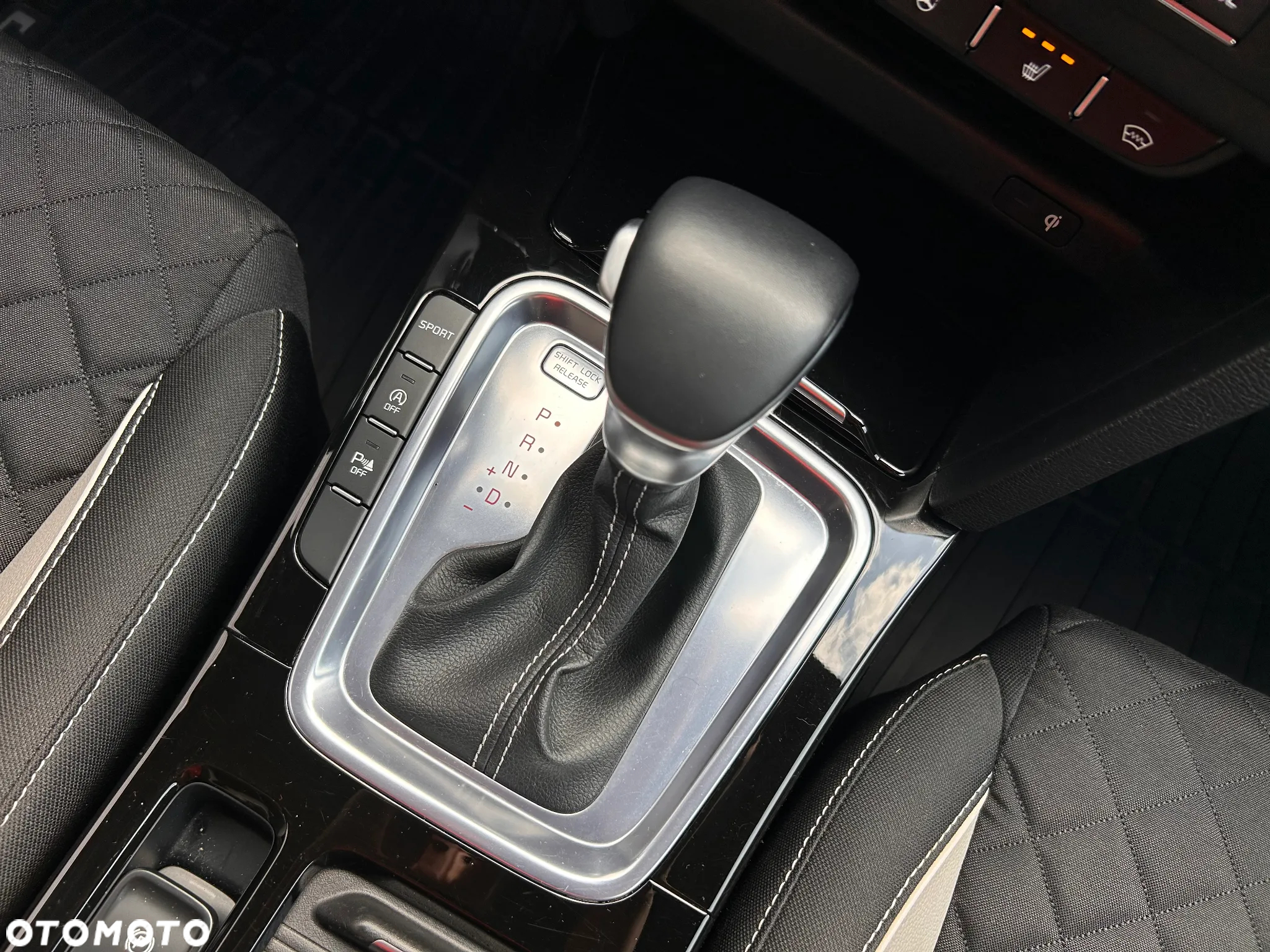Kia ProCeed 1.4 T-GDI DCT7 OPF GT LINE - 30