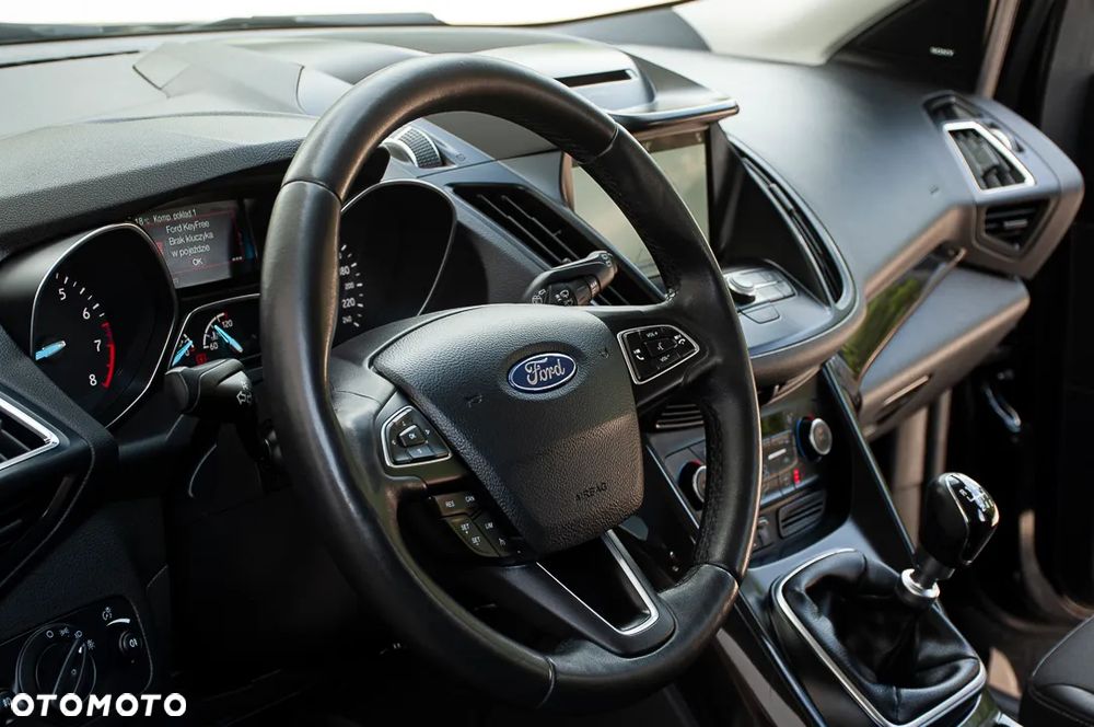 Ford Kuga 1.5 EcoBoost FWD ST-Line ASS GPF - 22