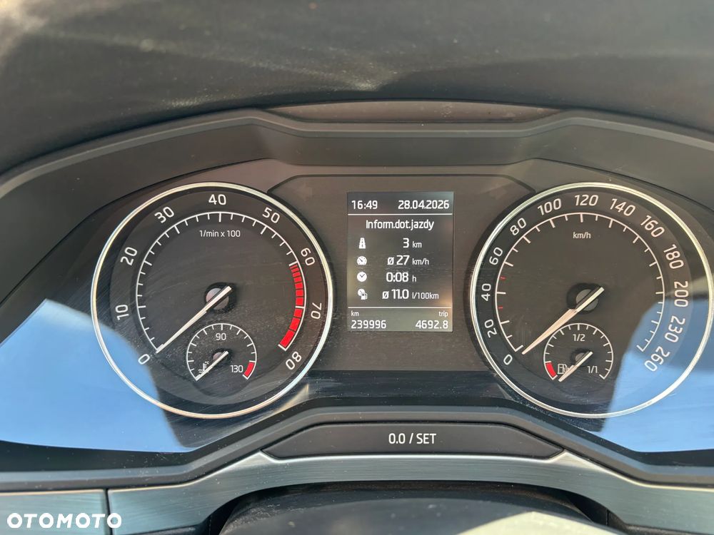 Skoda Superb 1.8 TSI Ambition - 9