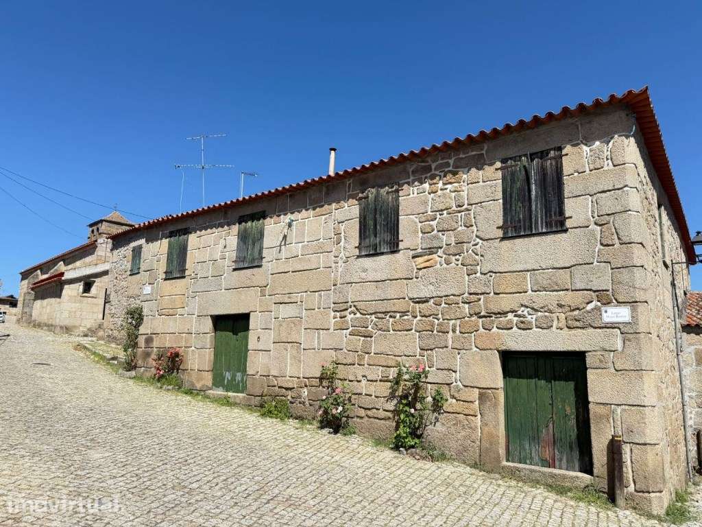 Moradia T6 com interesse Histórico, Foz Côa Freixo de Numão - Grande imagem: 4/28