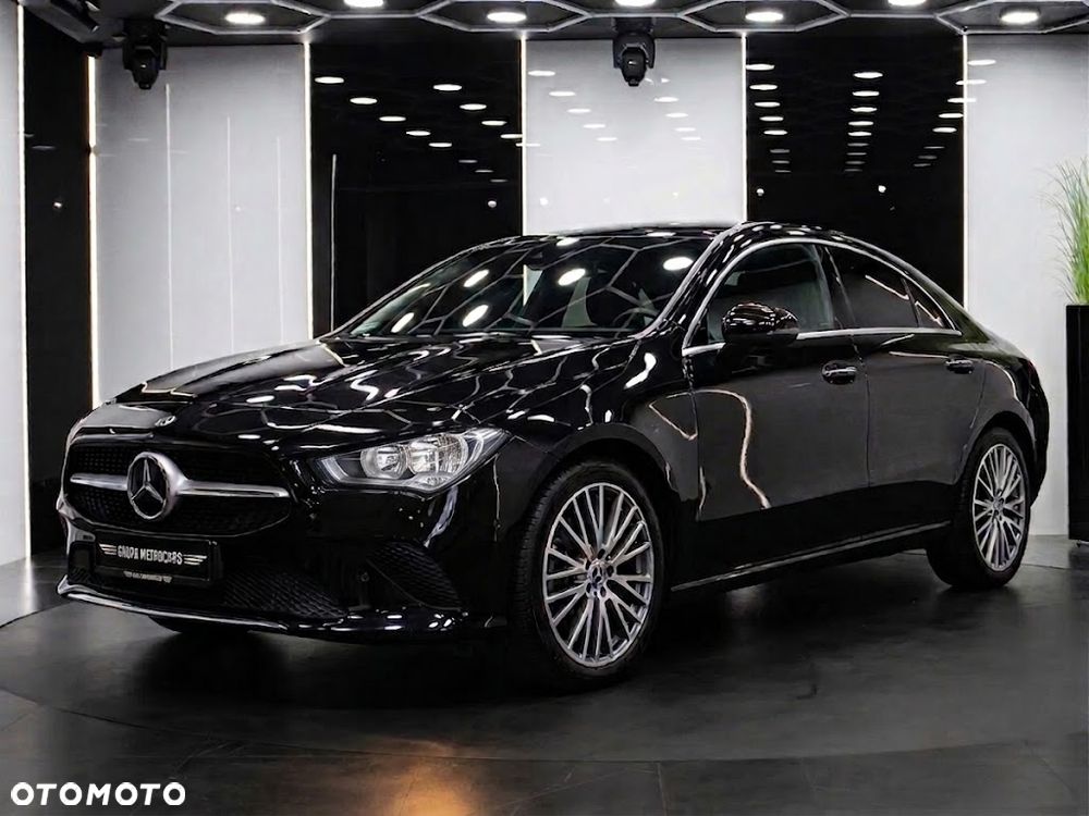 Mercedes-Benz CLA 200 d 4-Matic 8G-DCT - 2