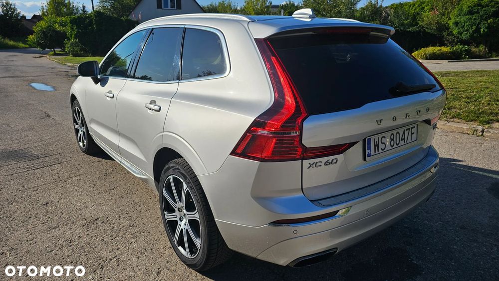 Volvo XC 60 T6 AWD Geartronic Inscription - 8