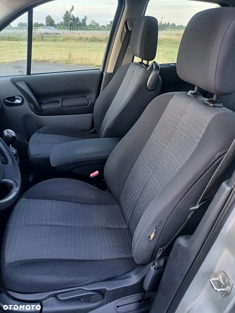 Renault Scenic - 8