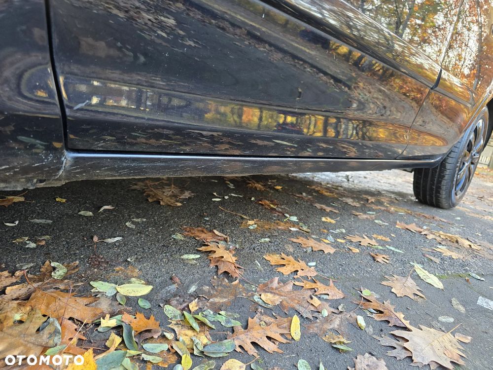 Opel Corsa 1.2 16V Cosmo - 36