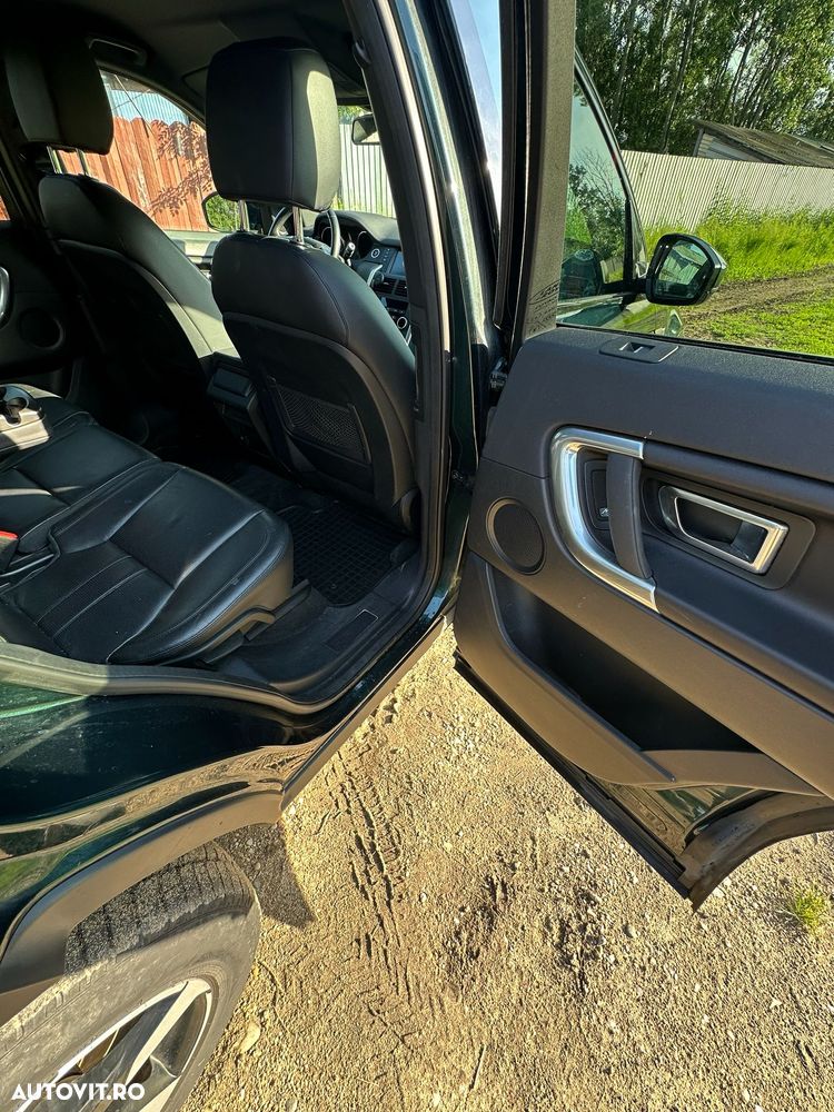 Land Rover Discovery Sport - 24