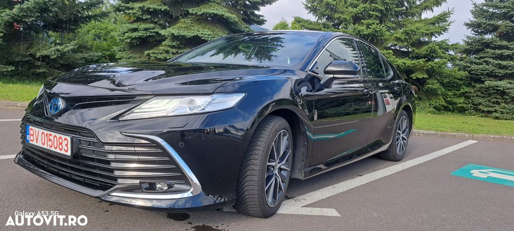 Toyota Camry 2.5 Exclusive - 10
