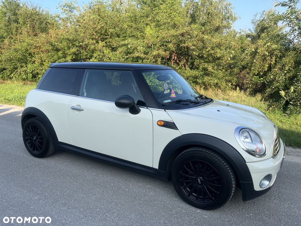 MINI ONE - 1