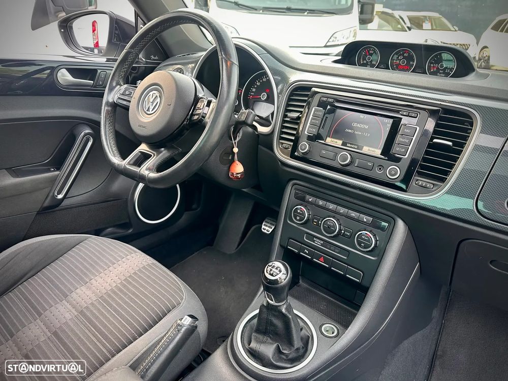 VW New Beetle 1.4 TSI Exclusive Sport - 8