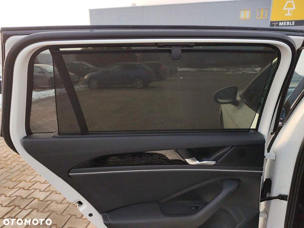 Volkswagen Passat - 28