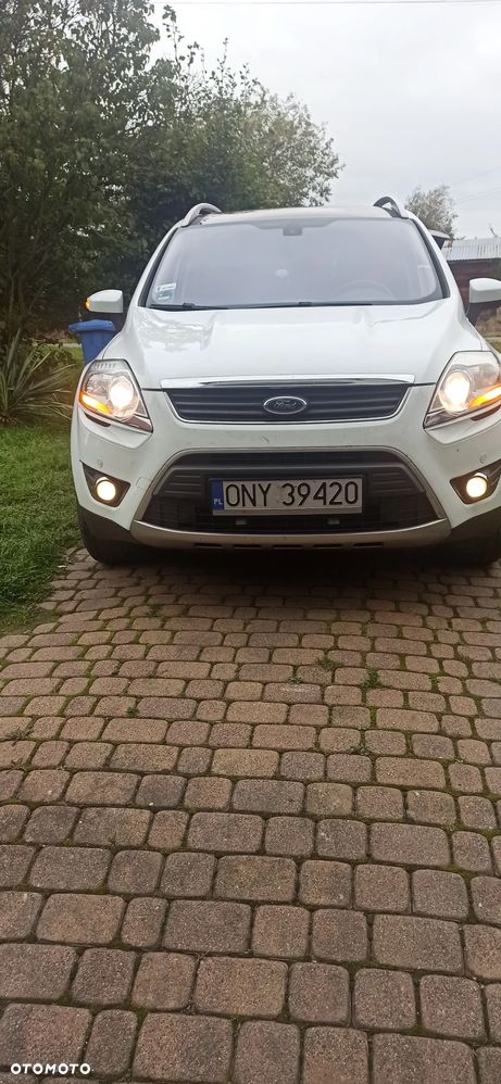 Ford Kuga 2.0 TDCi 4x4 Titanium - 4