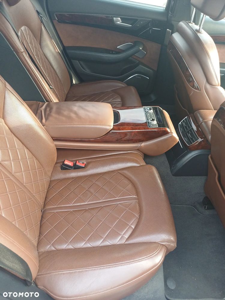 Audi A8 4.2 TDI Quattro - 2