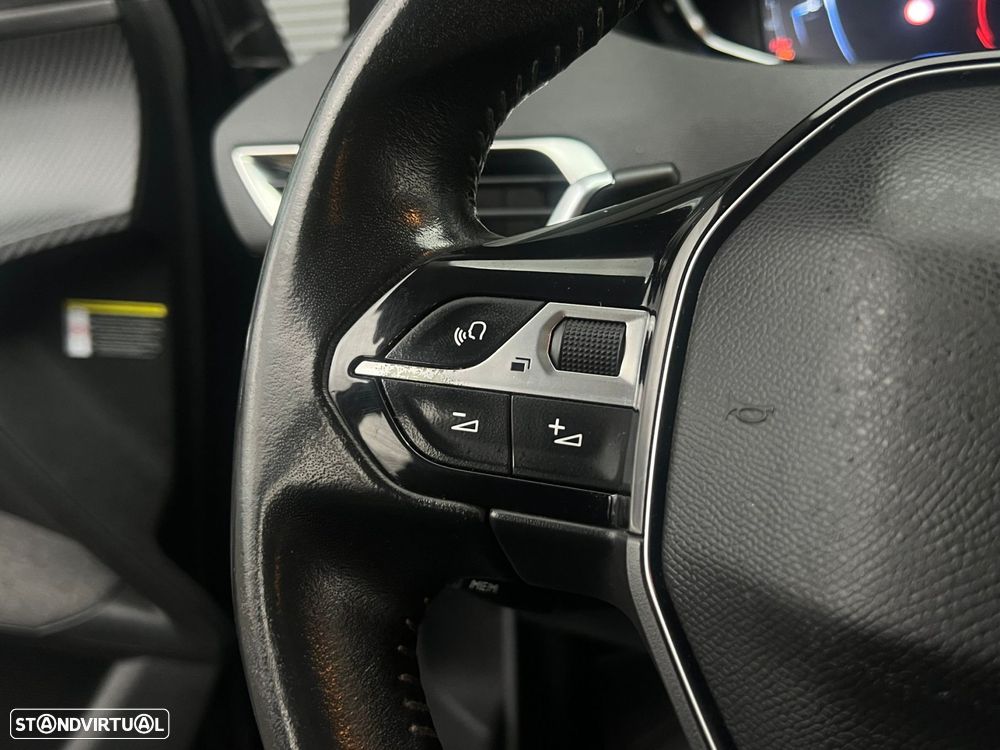 Peugeot 5008 1.5 BlueHDi Allure EAT8 - 16