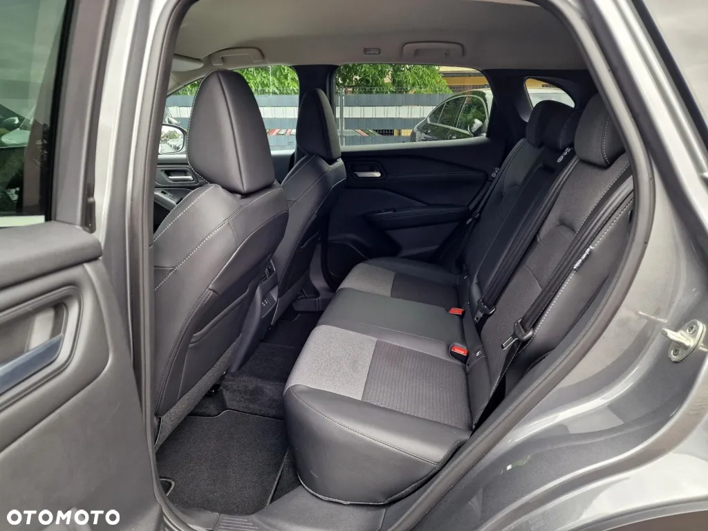 Nissan Qashqai 1.3 DIG-T MHEV Xtronic N-Connecta - 23
