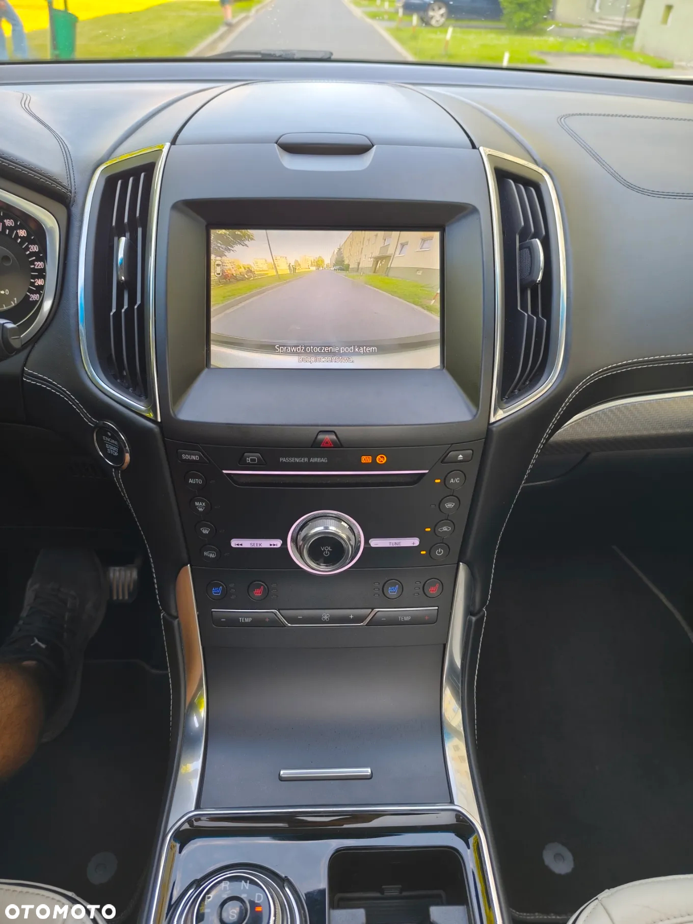 Ford Edge 2.0 EcoBlue Bi-Turbo 4x4 Vignale - 36