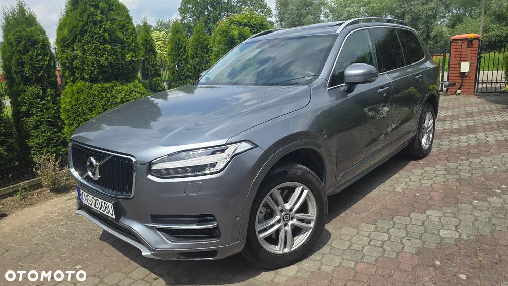Volvo XC 90 D5 AWD Geartronic Momentum - 22