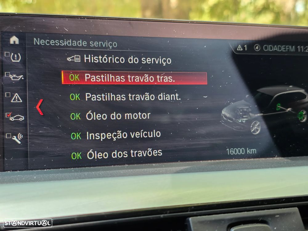 BMW 318 i Pack M Auto - 35