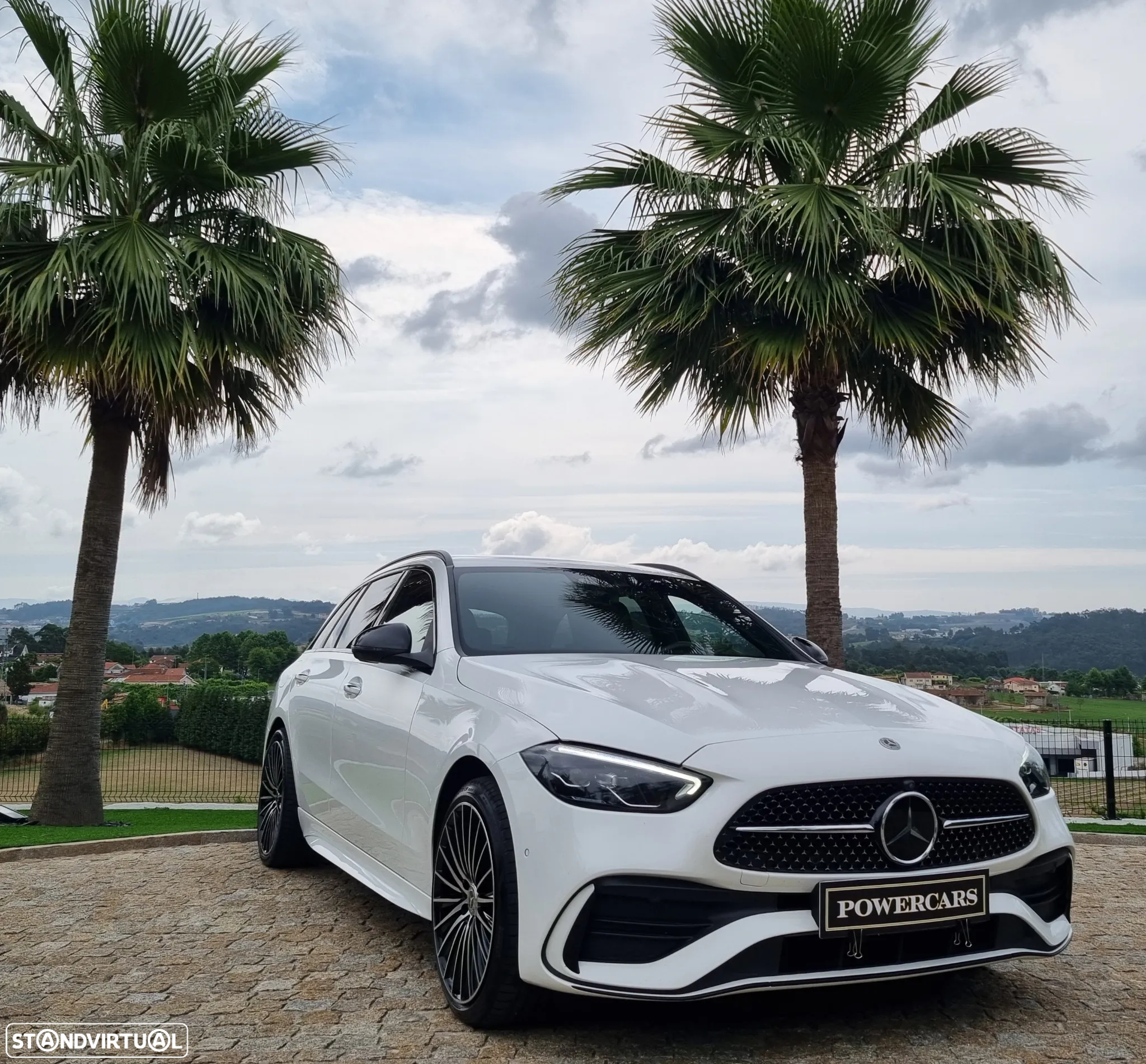 Mercedes-Benz C 300 e AMG Line - 16