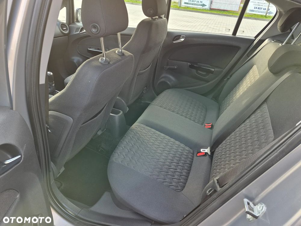 Opel Corsa 1.4 16V Active - 15