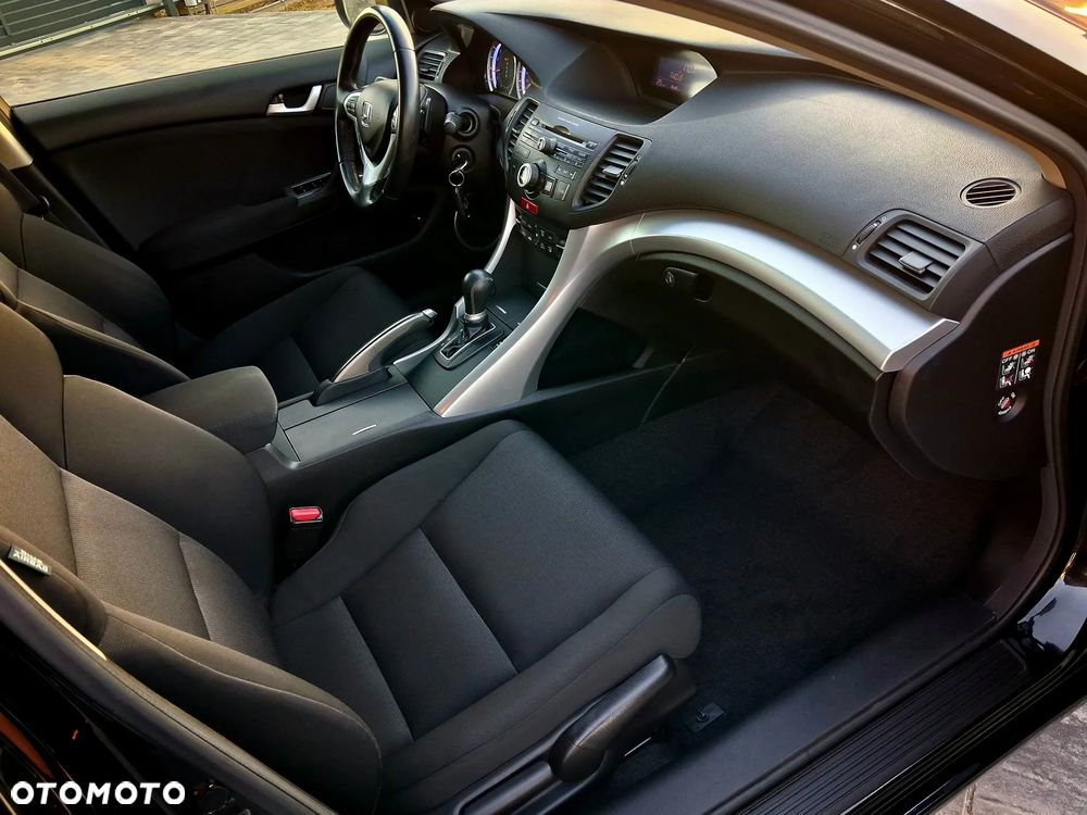 Honda Accord 2.0 Executive - 30