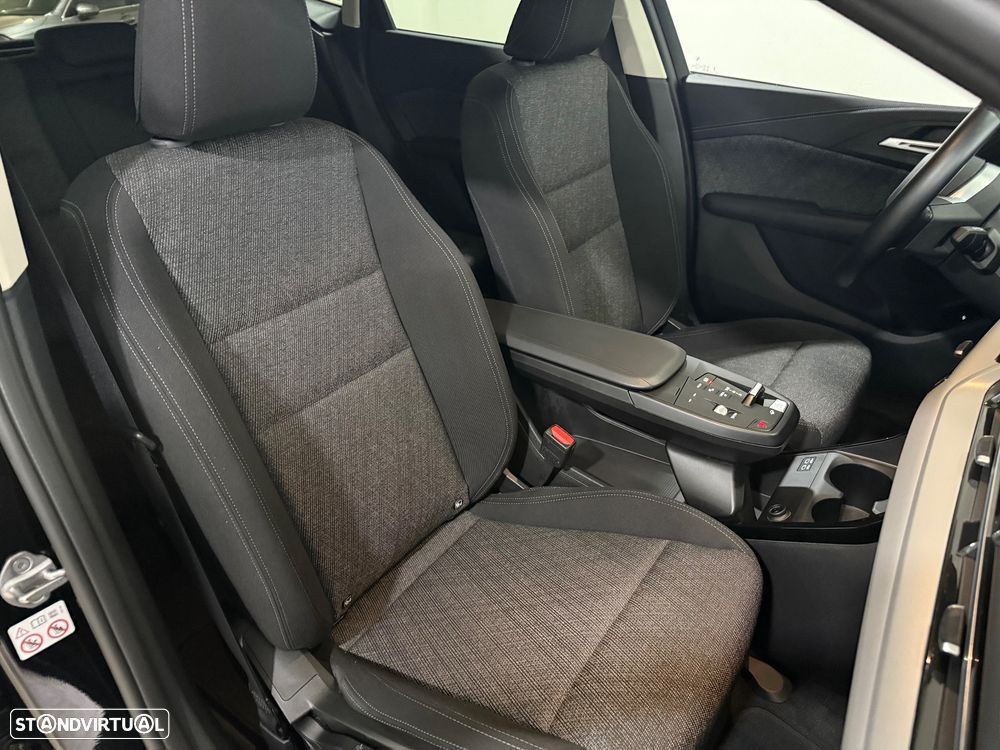 BMW 218 Active Tourer i Auto - 25