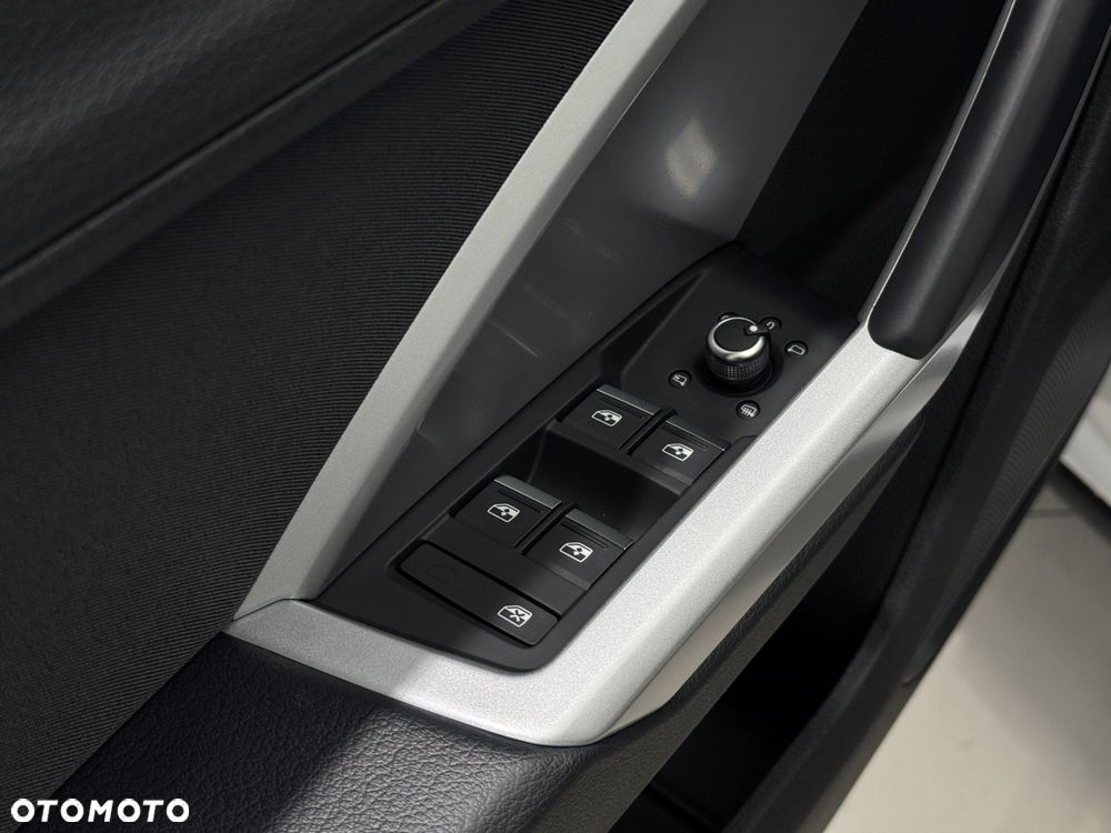 Audi Q3 Sportback - 21