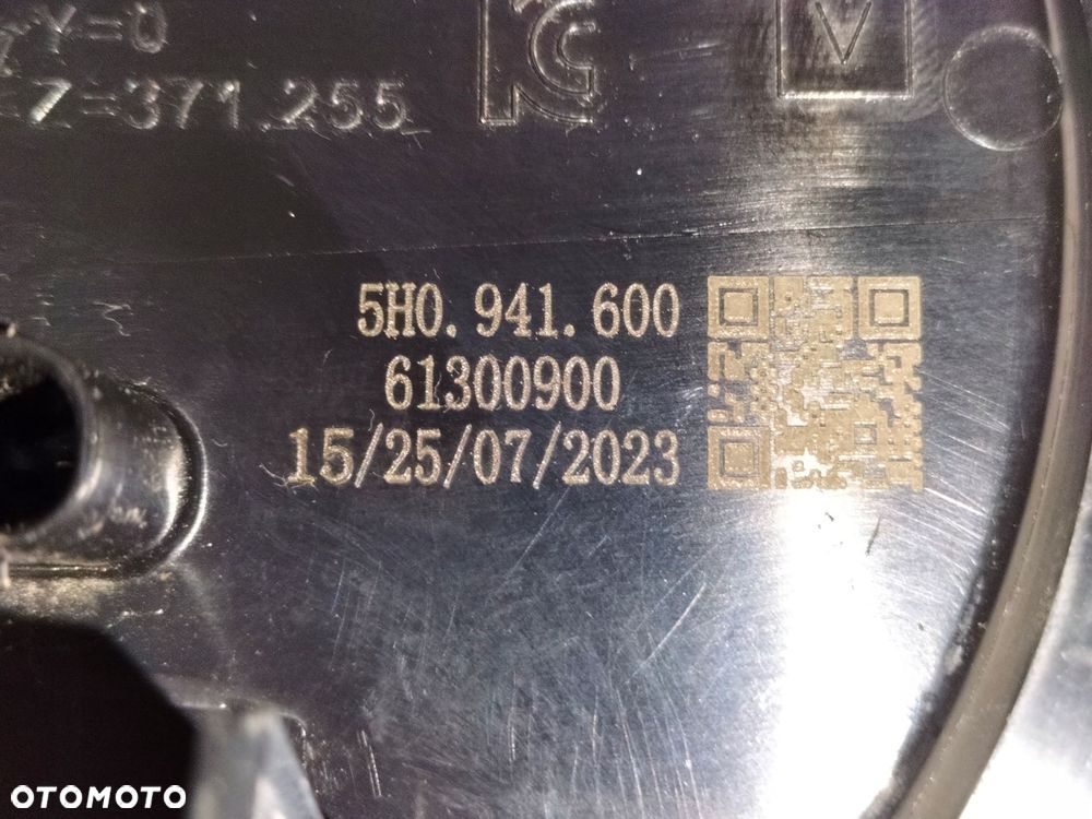 znaczek emblemat logo przód vw golf 8 viii 20- lift 24- - 7