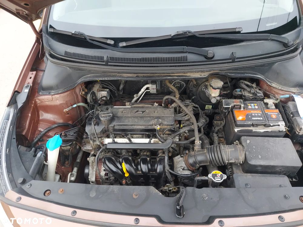 Hyundai i20 1.2 YES - 33