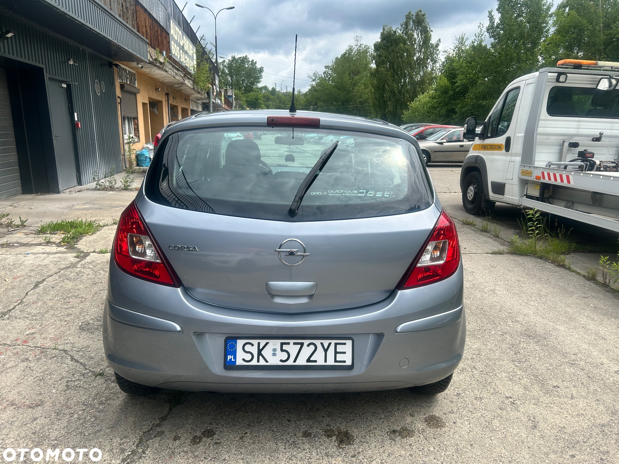 Opel Corsa 1.2 16V Cosmo - 13