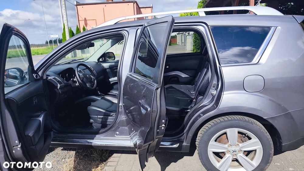 Peugeot 4007 2.2HDi Platinum Euro5 - 27