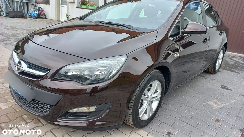 Opel Astra - 1