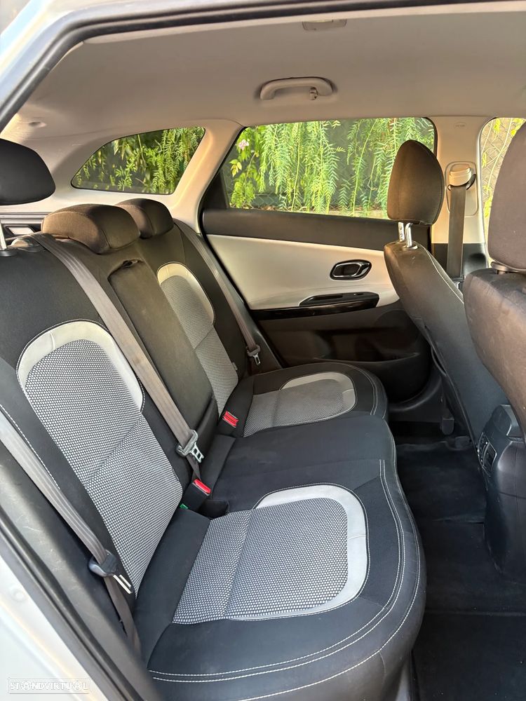 Kia Ceed SW 1.6 CRDi - 13