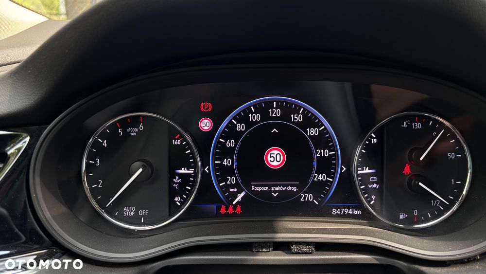 Opel Insignia - 17