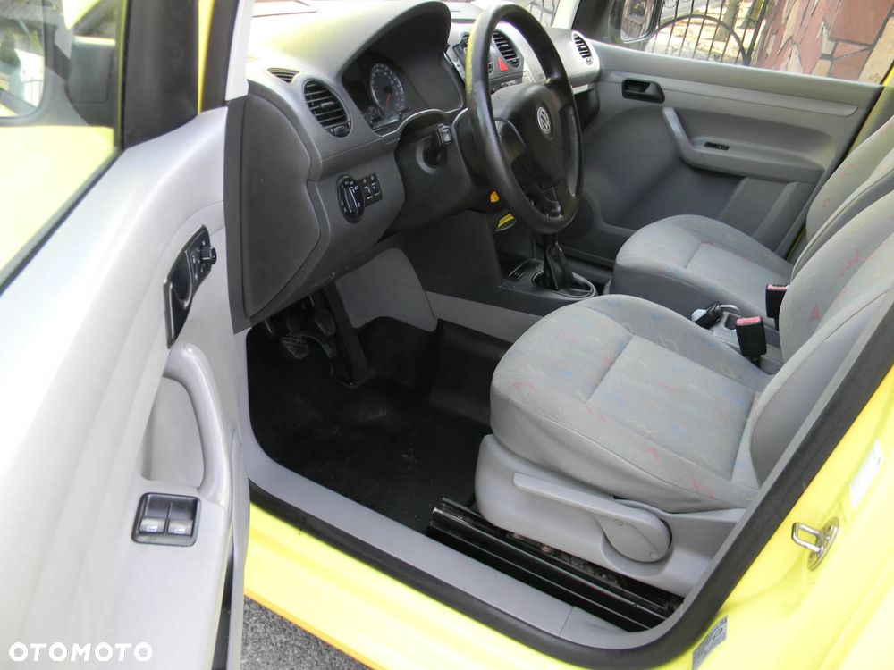 Volkswagen Caddy - 9