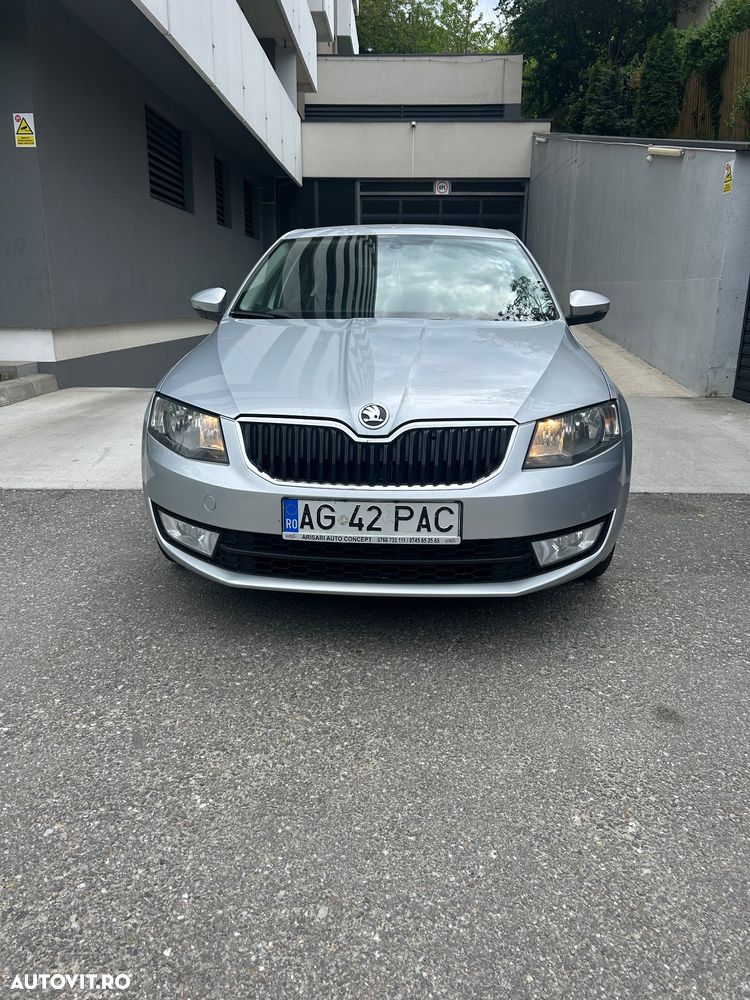 Skoda Octavia 1.6 TDI AMBITION - 3