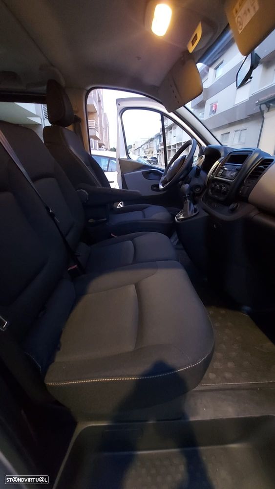 Renault Trafic ENERGY Grand Combi Authentique - 17