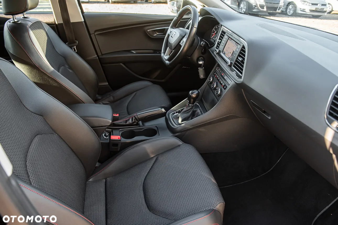 Seat Leon 1.8 TSI FR Black S&S DSG - 30