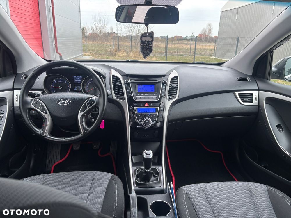 Hyundai i30 1.6 CRDi Style - 21