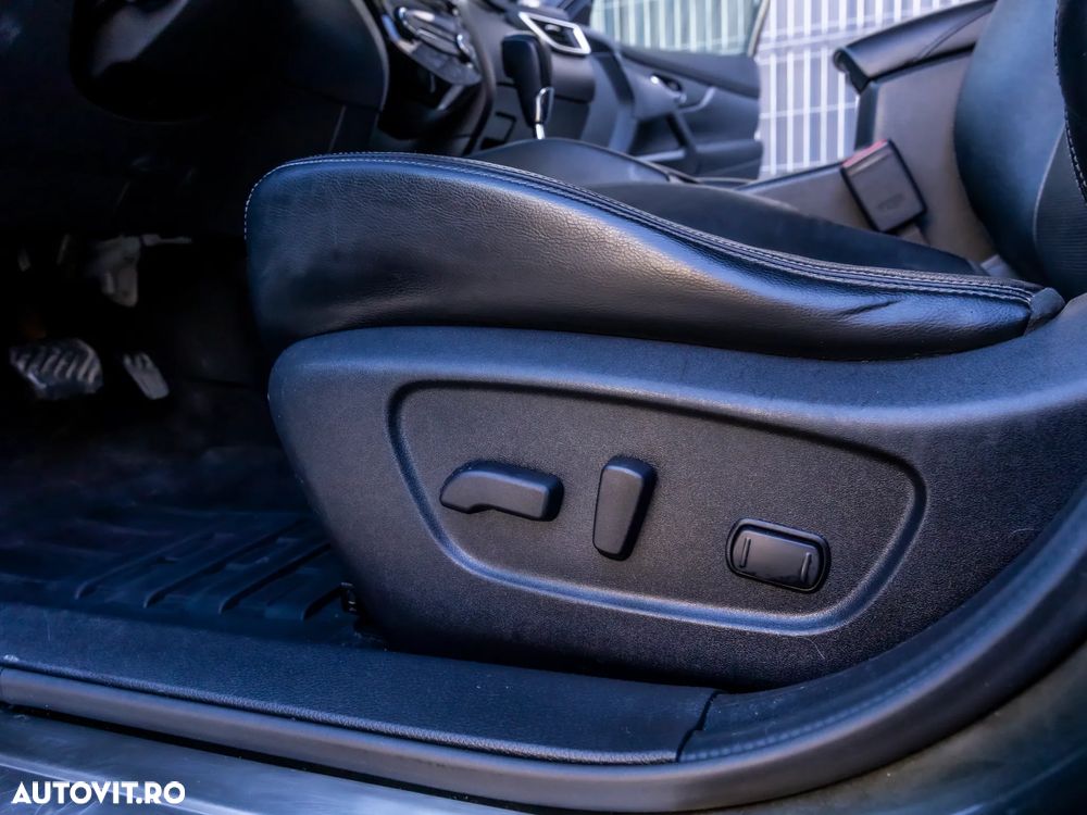 Nissan X-Trail 1.6L dCI Start/Stop XTRONIC Tekna - 19