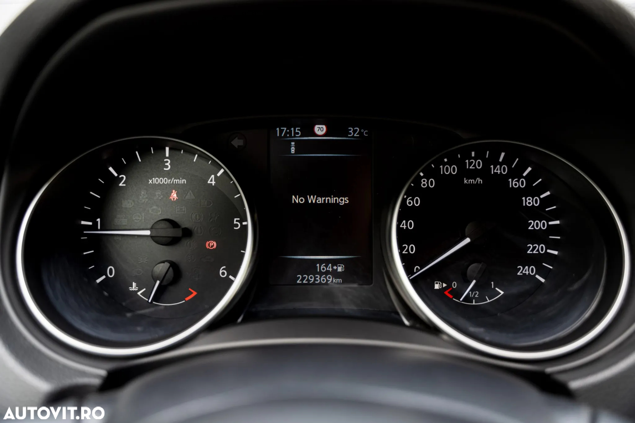 Nissan Qashqai 1.5 DCI Start/Stop Tekna - 30