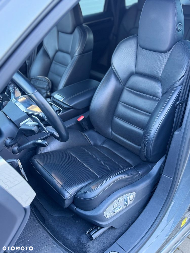 Porsche Cayenne Diesel Tiptronic S - 20