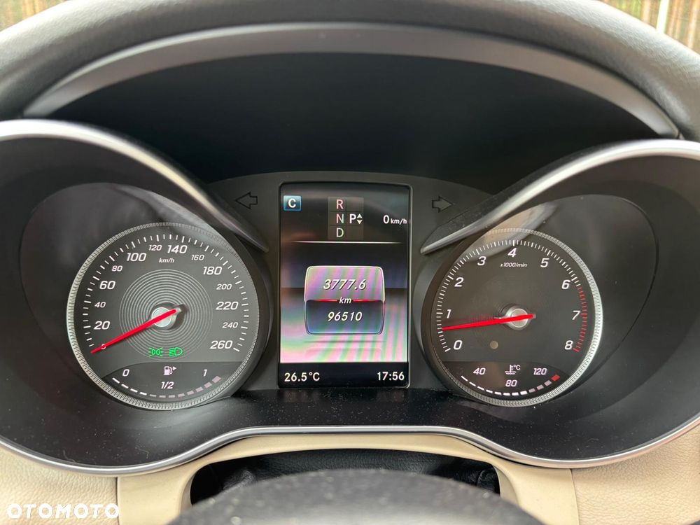 Mercedes-Benz Klasa C 300 7G-TRONIC Avantgarde - 24