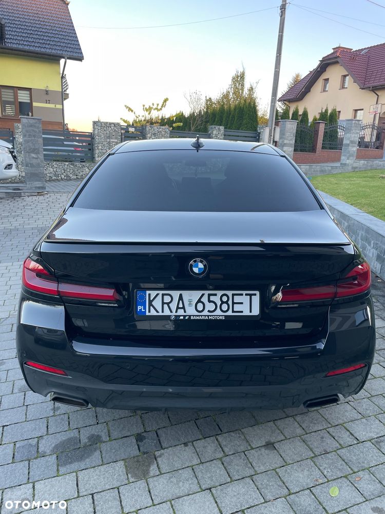 BMW Seria 5 520i M Sport sport - 9