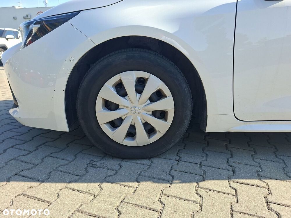 Toyota Corolla 1.8 Hybrid Comfort - 18